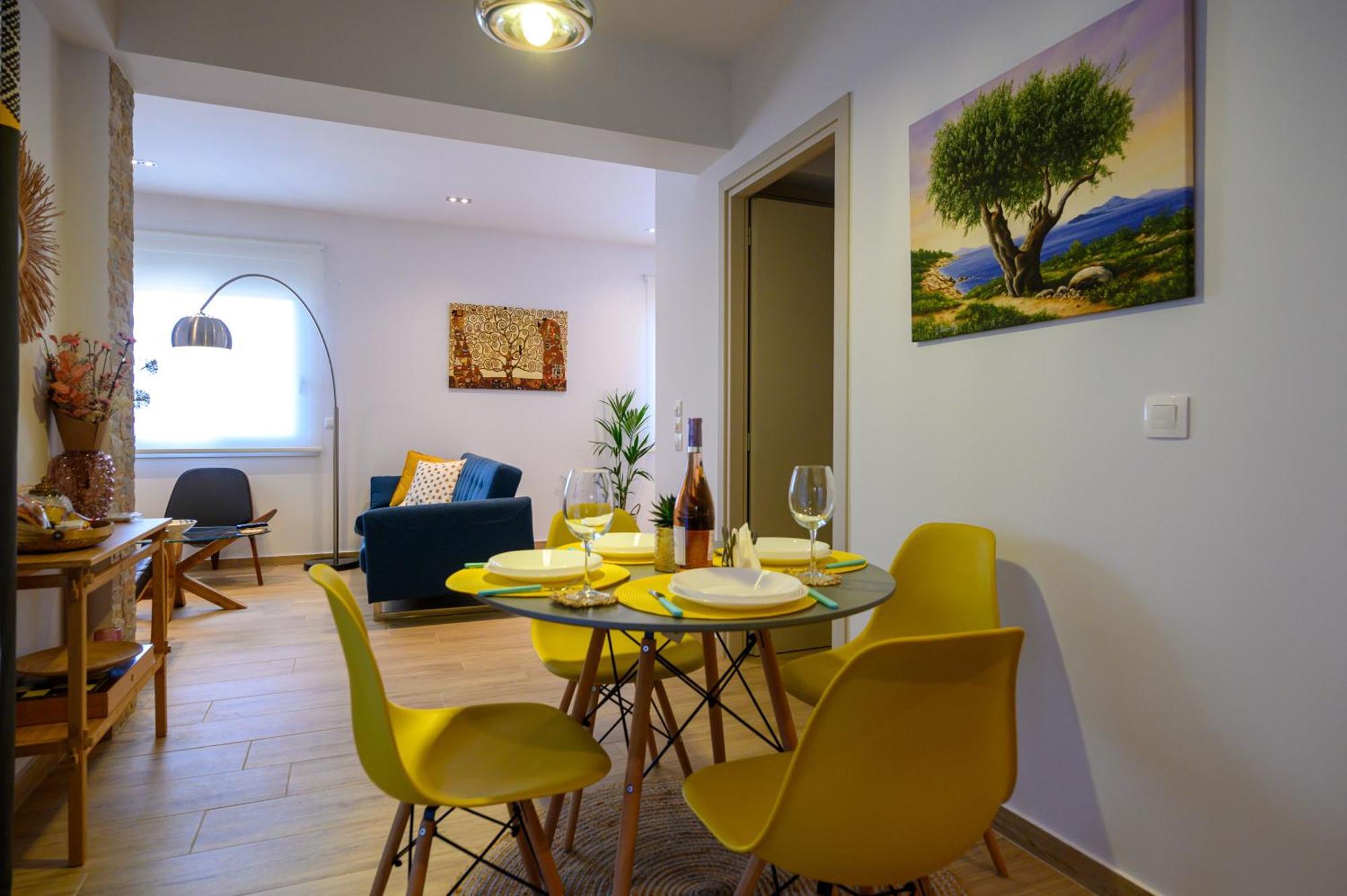 Chic Apartment In Nature, 5-Min Walk To The Beach Kalamata Luaran gambar